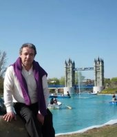 No me dejes caer hermano.jpg