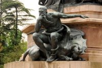 DANTE ALIGIERI. ESCULTURA EN BRONCE..jpg